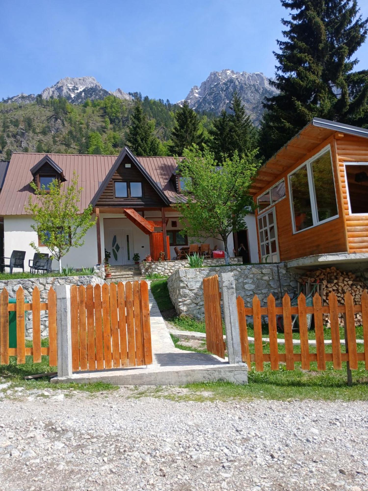 Hotel Bujtina Albjoni Valbone Zewnętrze zdjęcie